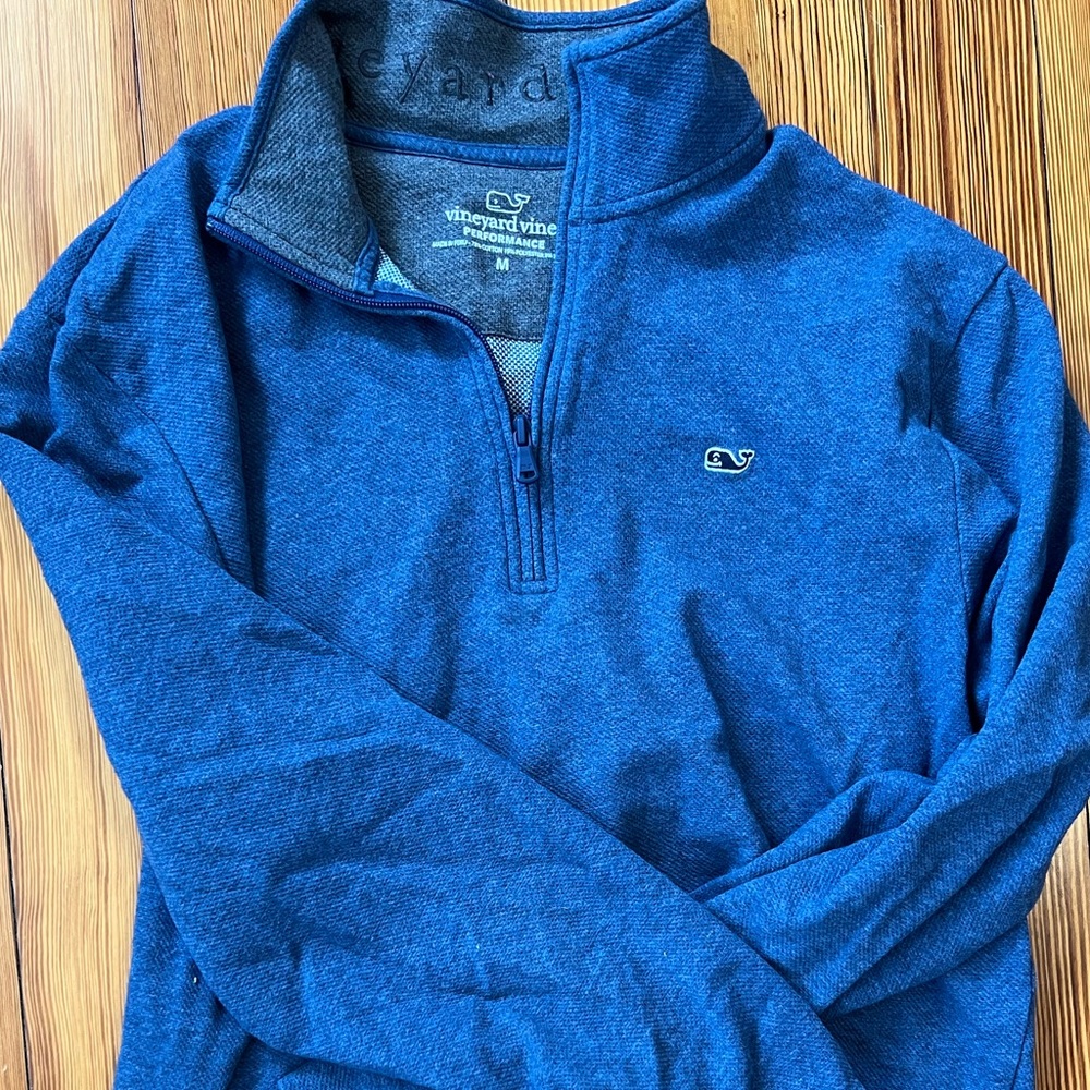 Vineyard Vines performance wear quarter zip